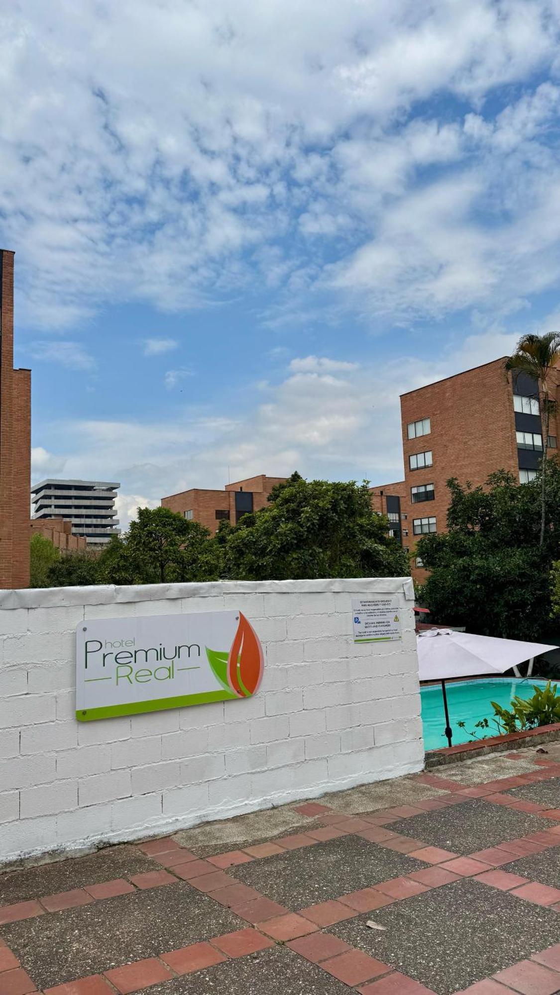 Hotel Premium Real Medellín Kültér fotó