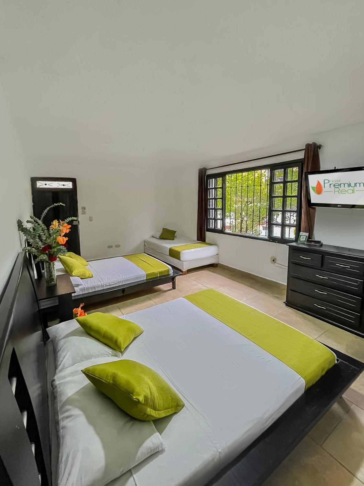 Hotel Premium Real Medellín Kültér fotó